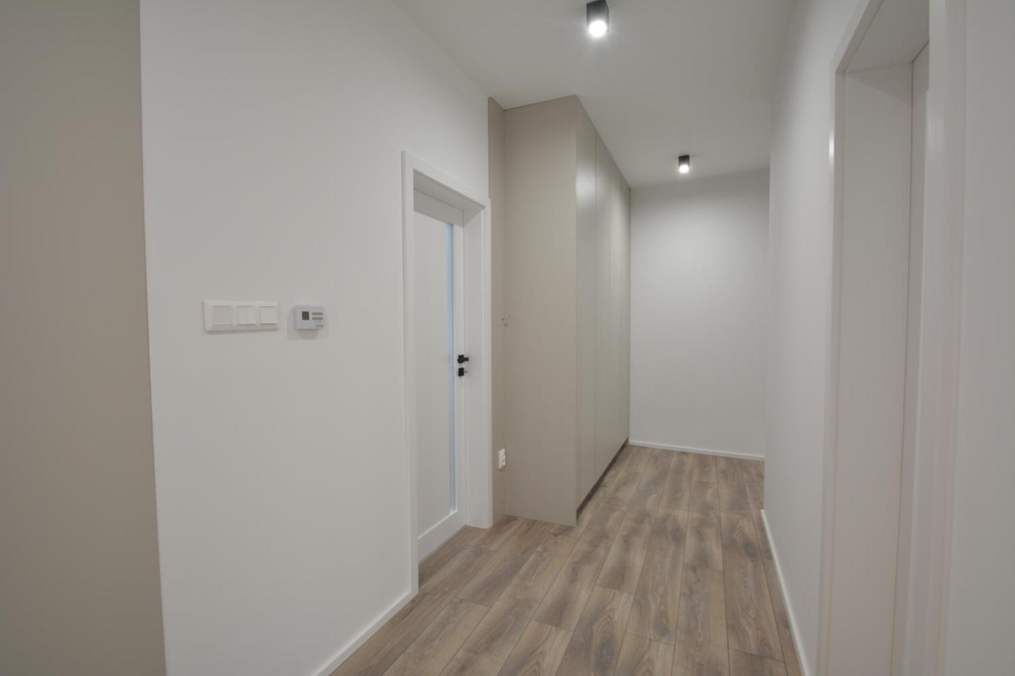 Project Ik Luxury Apartments Sered' Экстерьер фото